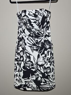 white house black market white strapless dress Plaza Black Plunge Halter-Neck Fishtail Maxi Dress – Club L London
